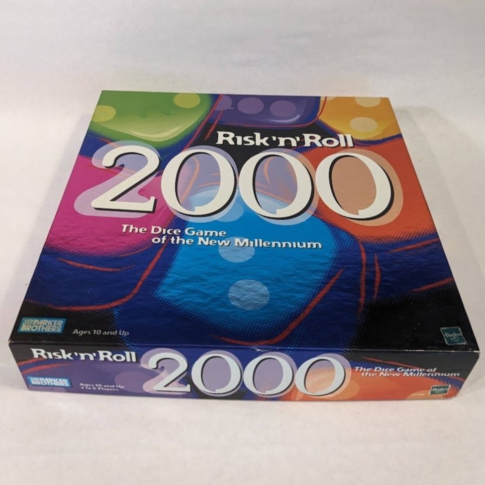 Vtg Parker Brothers Risk n Roll 2000 Vintage Dice Game Hasbro 41399 Complete Set - Picture 2 of 6